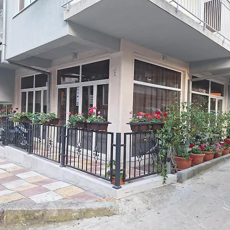 семеен анестес Hotel Primorsko
